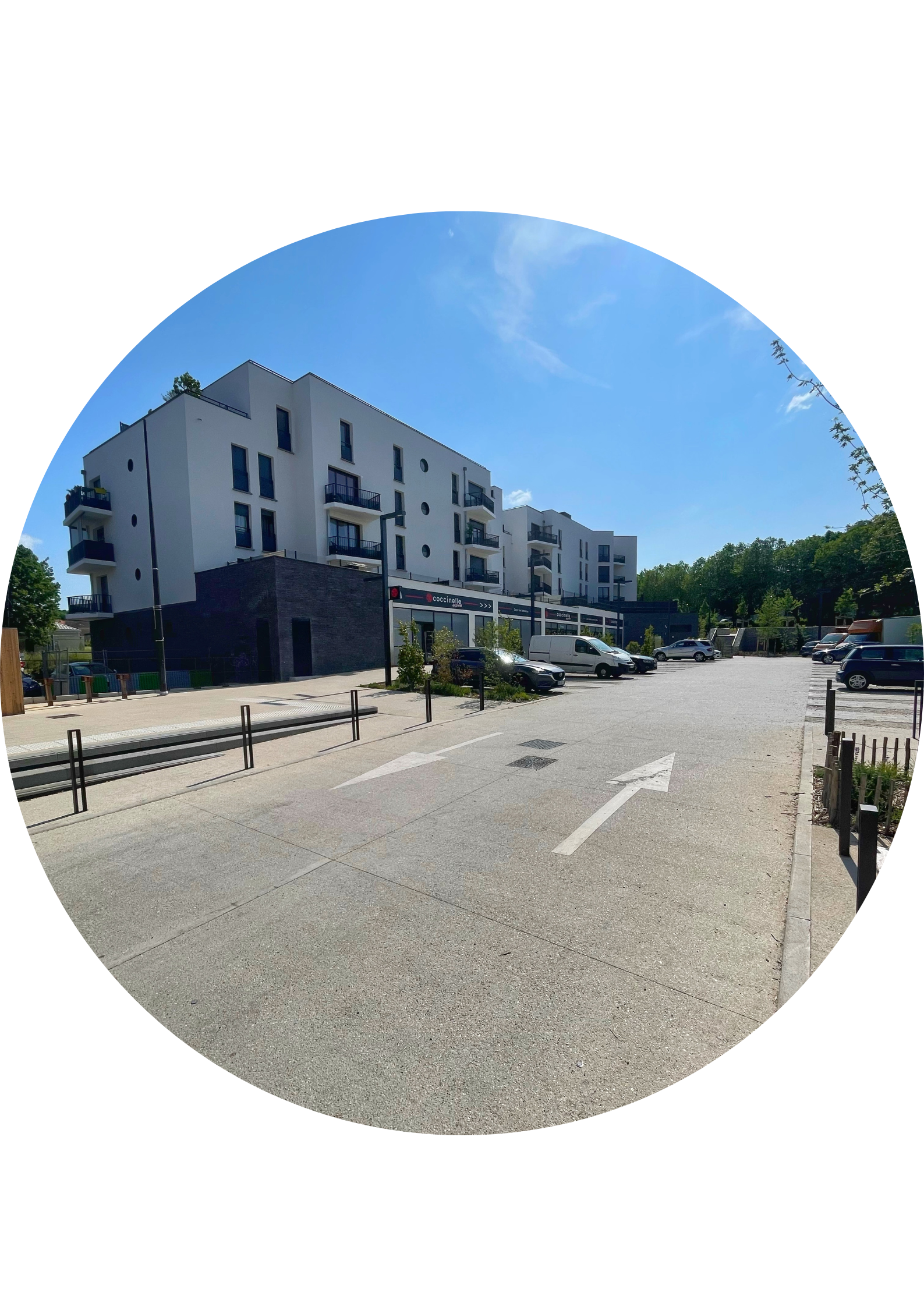 Parking Place Claude Monet Saint-Thibault-des-Vignes